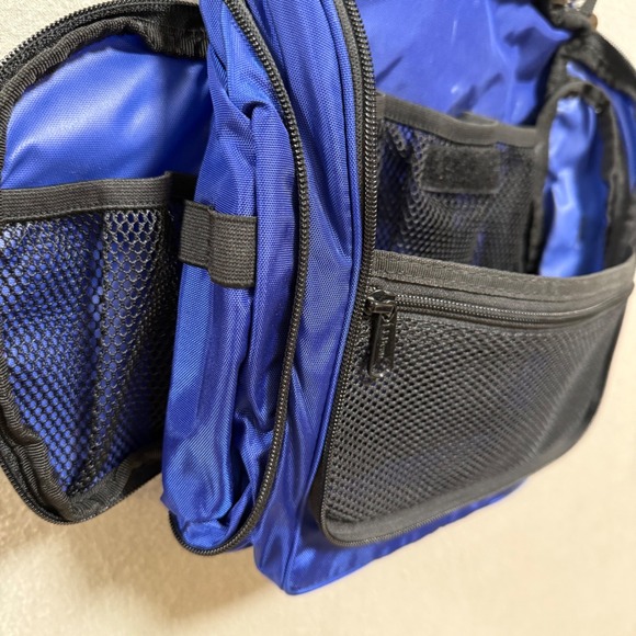 L.L. Bean Travel Toiletry Cosmetic Pack Bag - Picture 7 of 16